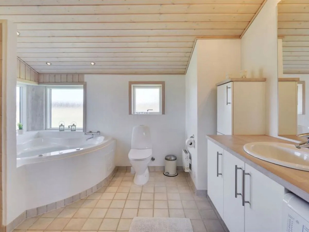 "Chumani" - 450m from the sea in NW Jutland