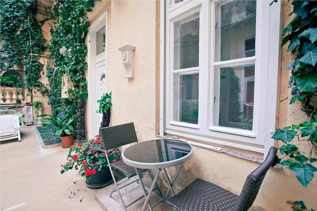 Oasis Inn Budapest