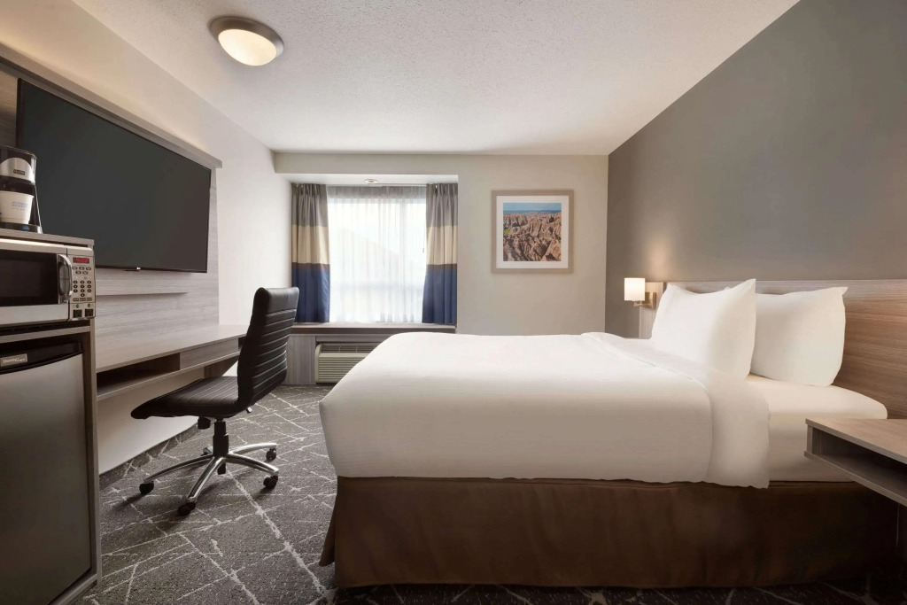 Microtel Inn & Suites by Wyndham Lloydminster
