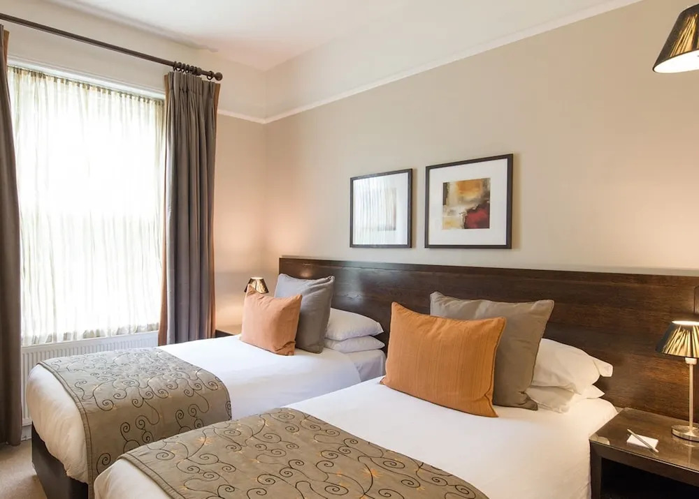 Best Western Forest Lodge