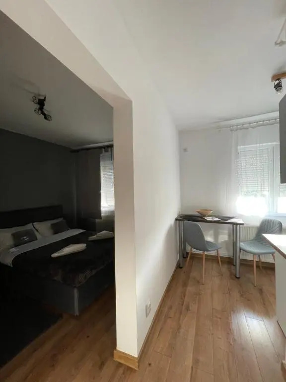 Cozy Studio 1 Bedroom nearby Value Center Mall