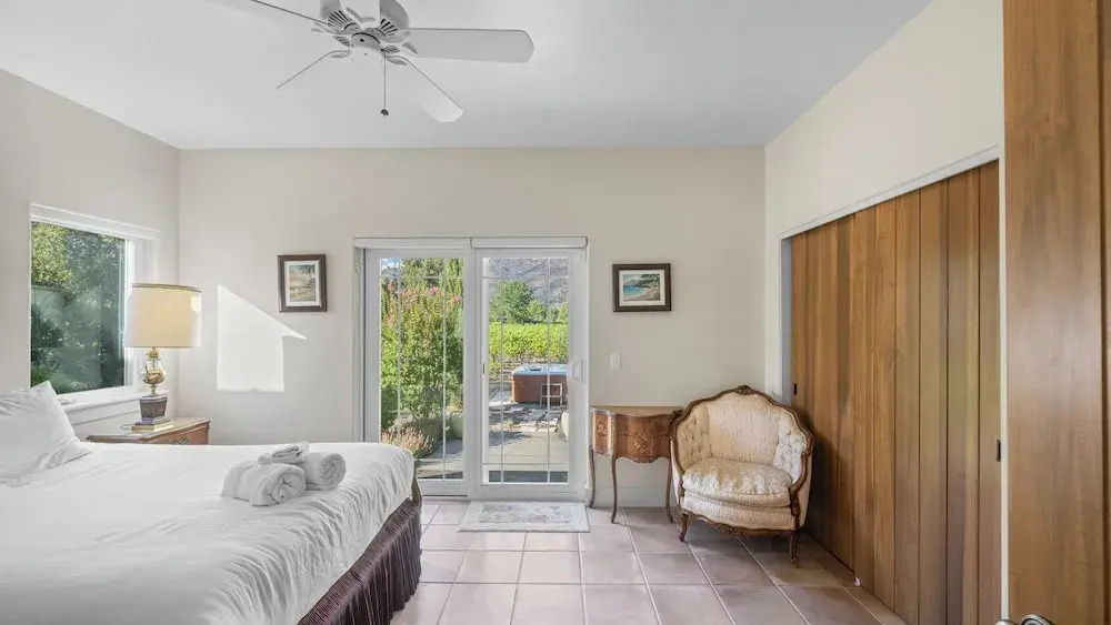Vineyard Estate w/ Pool, Spa & Bocce Ball + Mins to Wineries & Park Lawndale Manor by Avantstay