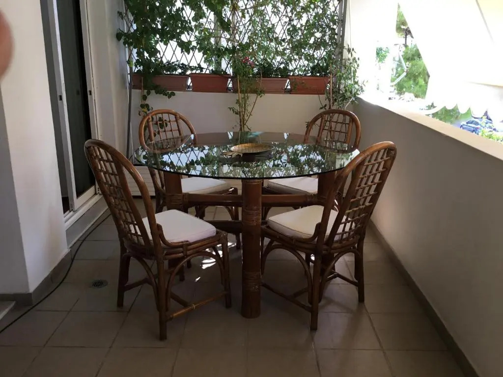 AGIA PARASKEVI appartement près du métro
