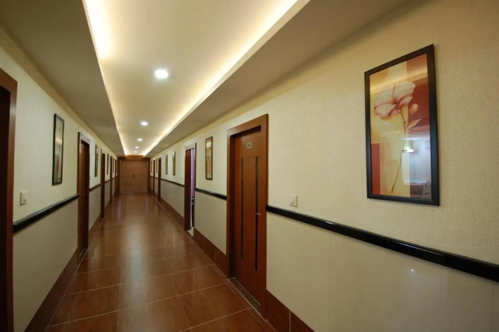 Hotel Ambassador