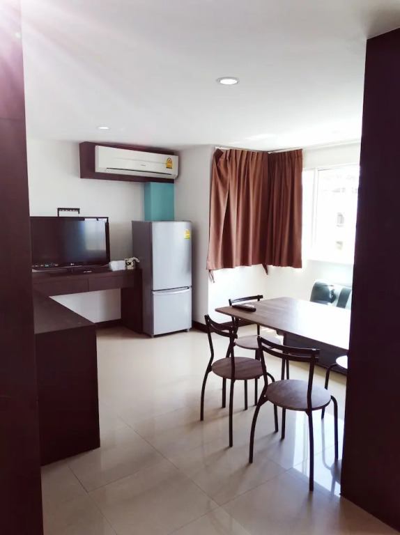 Sansabai Place