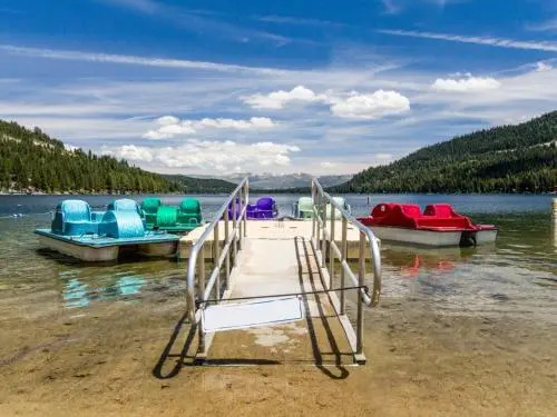 Donner Lake Cedar Lodge