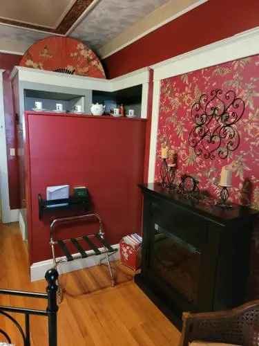Prairie House Manor Bed and Breakfast