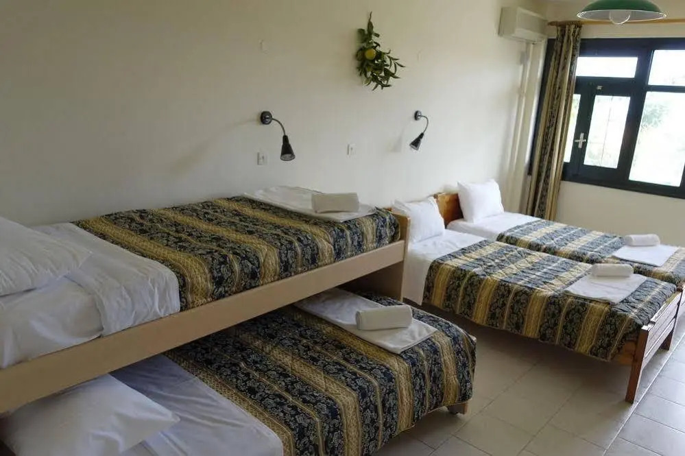 Konstantis Aparthotel