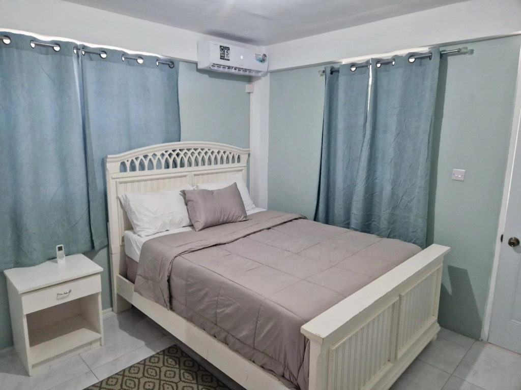mountain view apartment 2