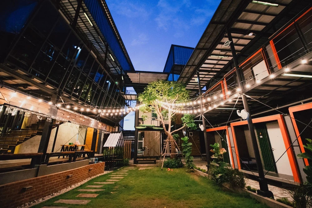 Siam One Nine Hotel