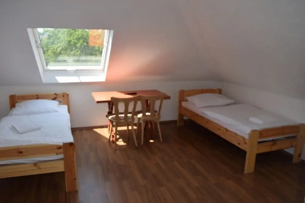 AB Apartment 29