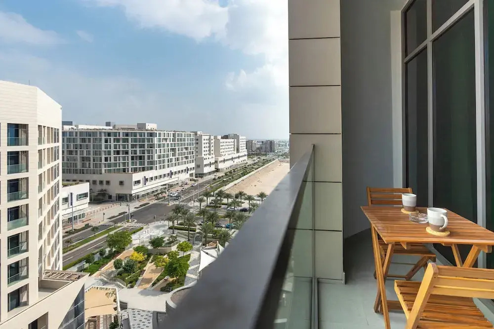 Vogue| Park View Saadiyat Island close to Yas Mall