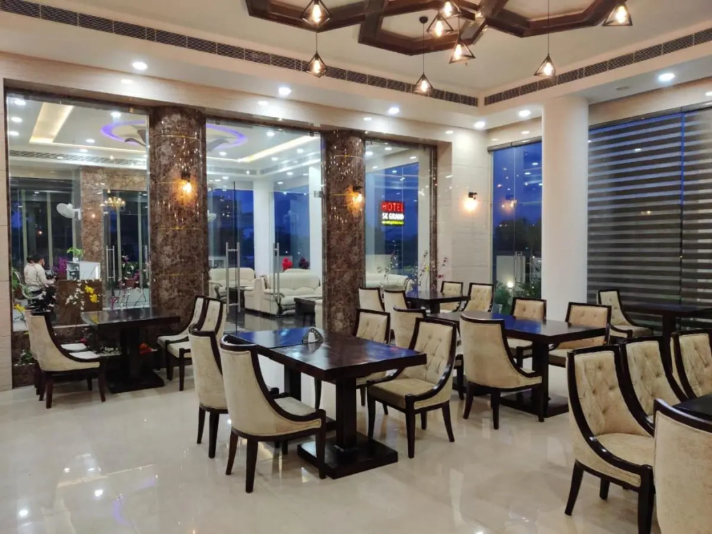 Hotel SK Grand