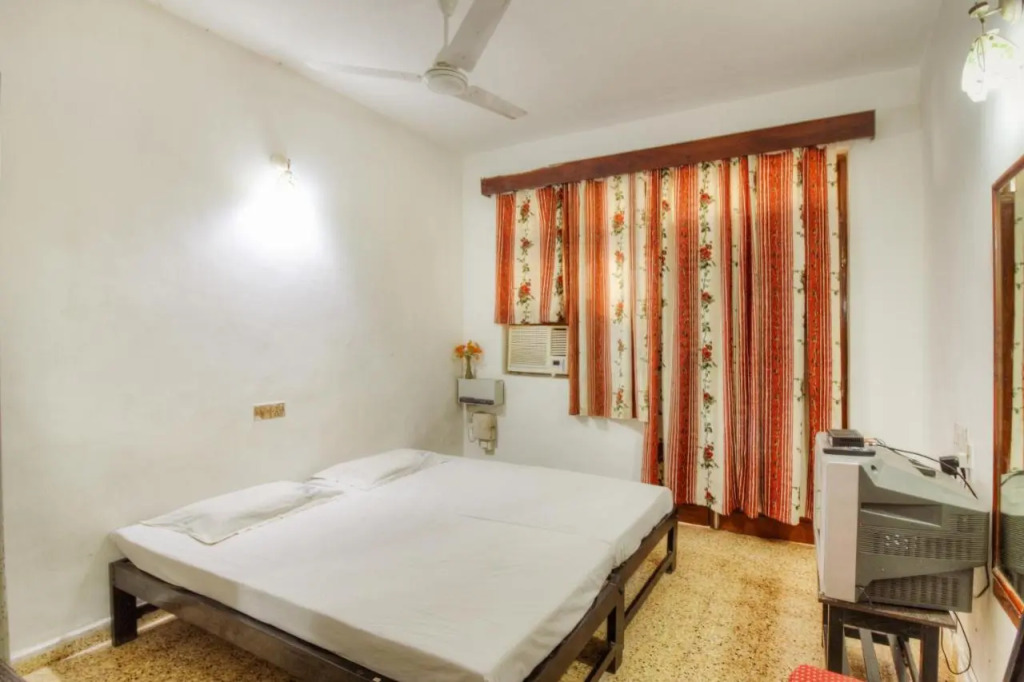 Hotel Kismat Mahal