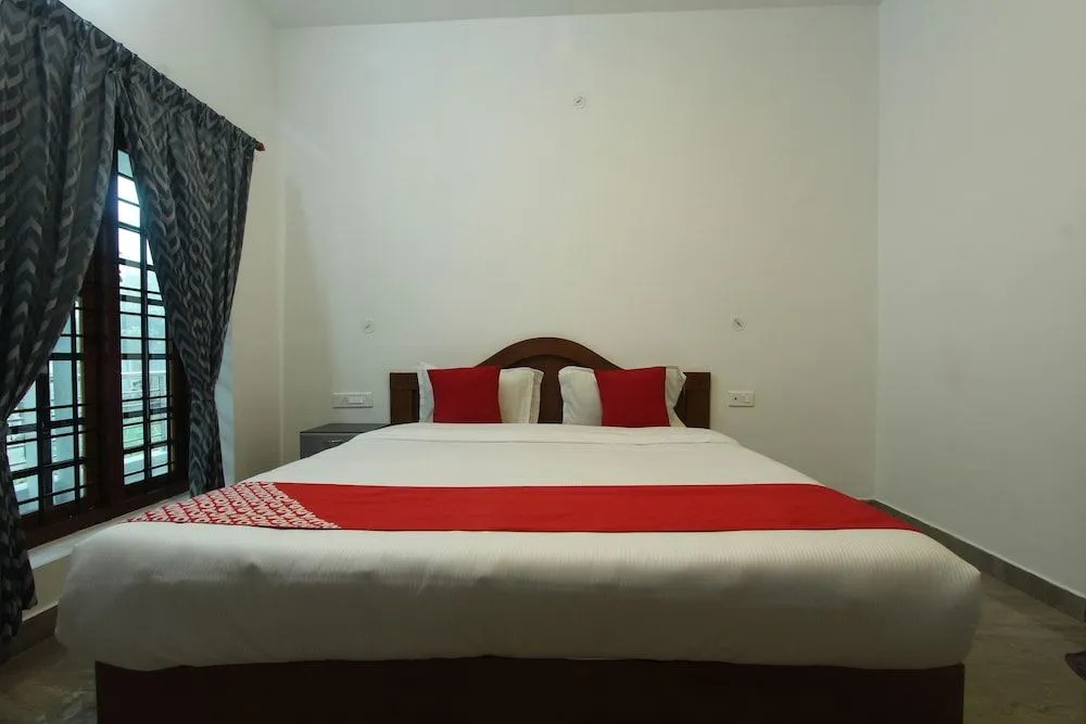 OYO 24363 Maliekkal Residency