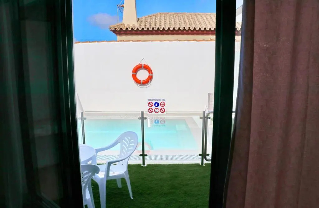 Casa con piscina de agua salada II