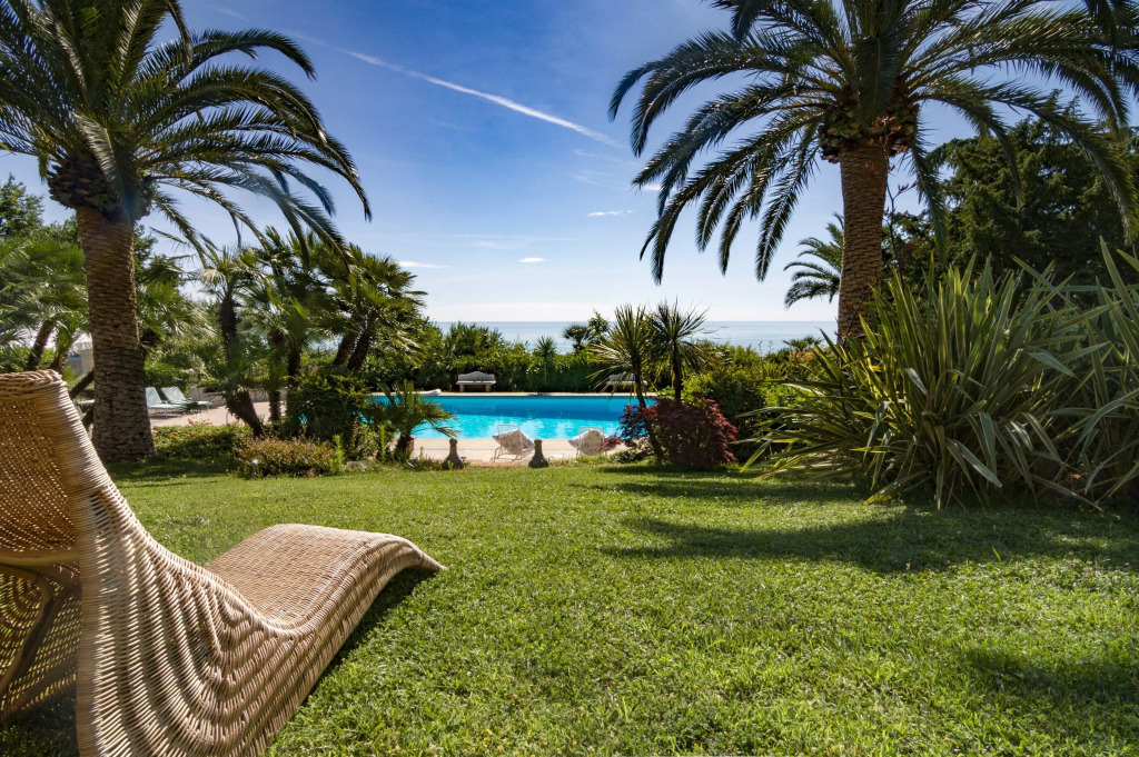 Villa Capodarco B&B