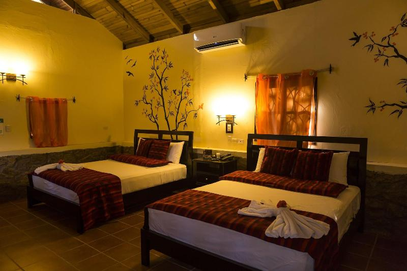 Mayan Hills Resort