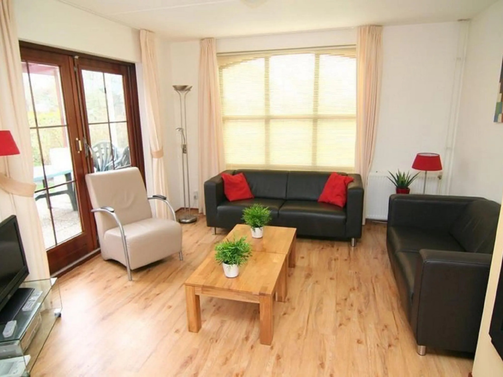 Spacious holiday home with dishwasher and fireplace on Texel