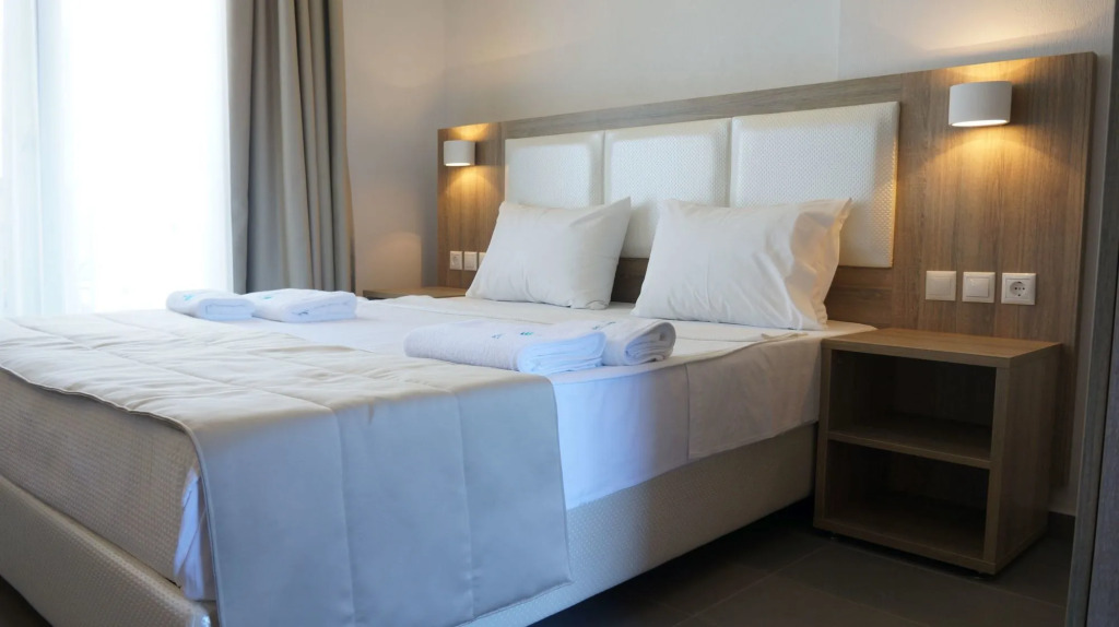 Finikas Garden Beach Resort Nikiti