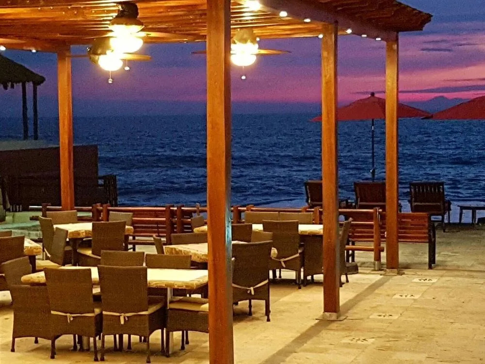 Zafiro Beach Boutique Resort