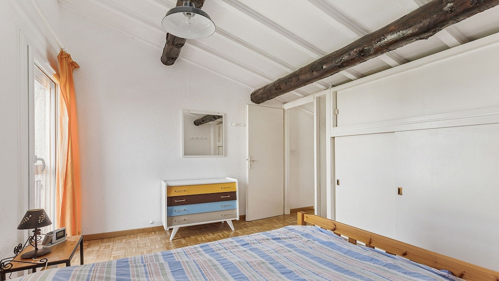 Cozy Seaside Escape - Agde