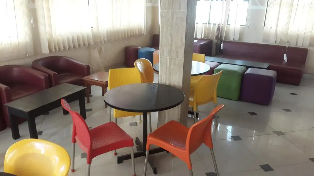 Dansaky Hotels & Suites