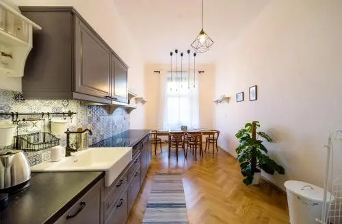 Harry Potter's apartment in Prague center
