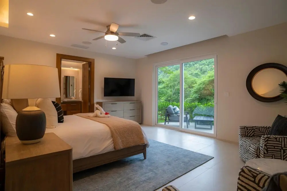 - Casa Cenizaro Six Bedroom Private Pool Family