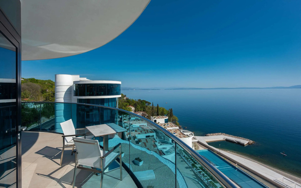 Hilton Rijeka Costabella Beach Resort And Spa