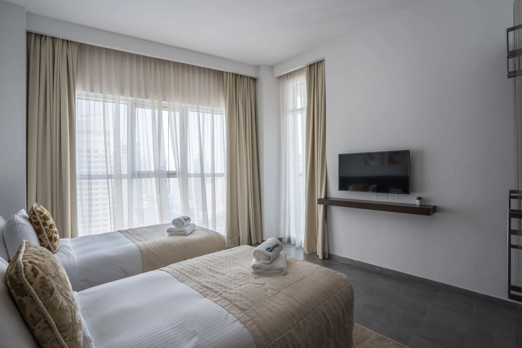 Apt. with amazing views Dubai Marina