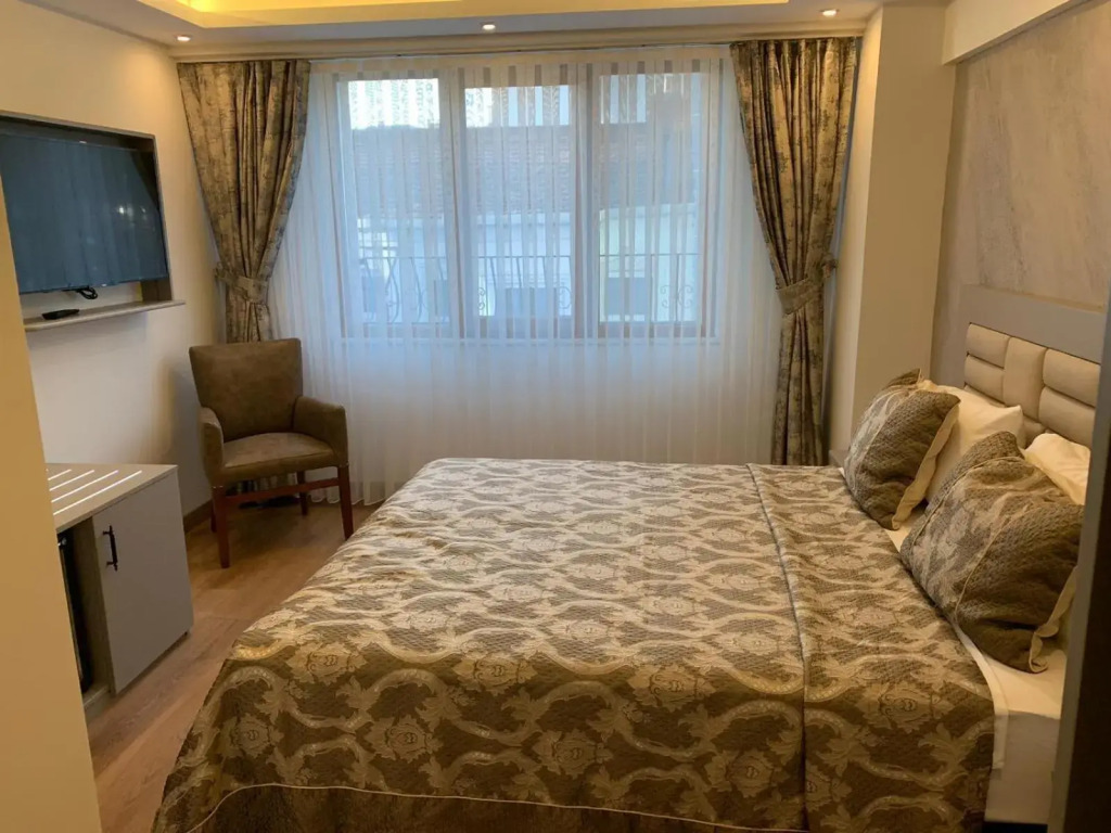Regency World Suite