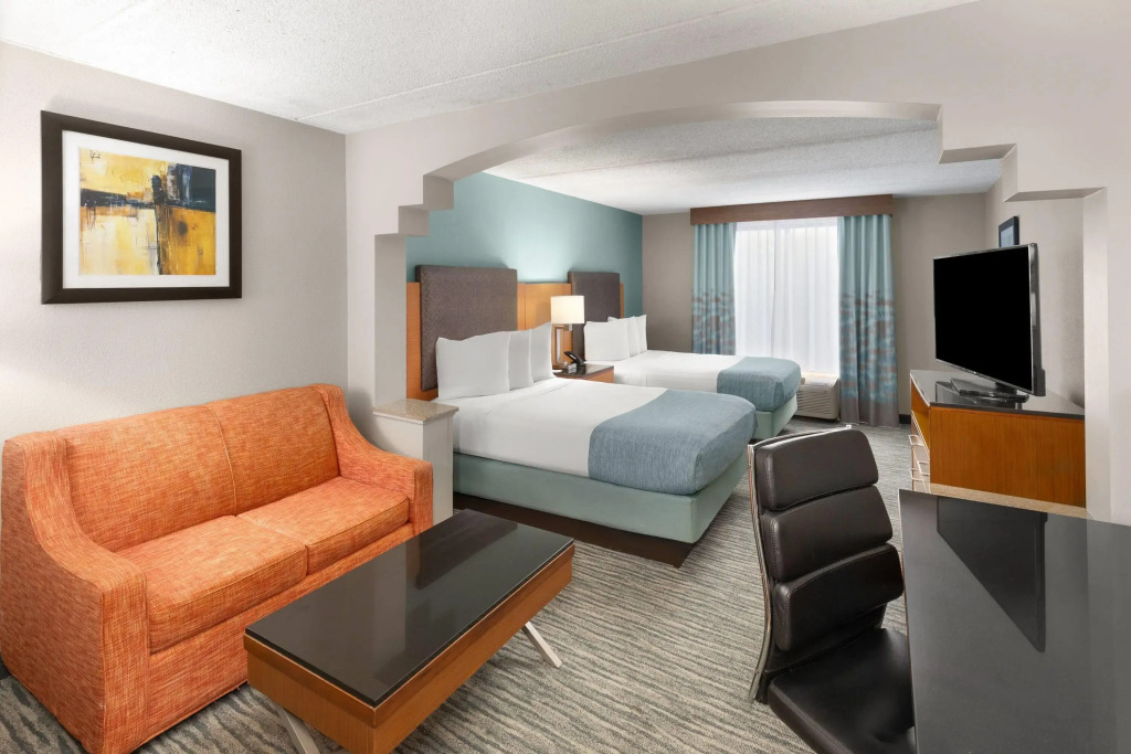 Wingate by Wyndham Greensboro-Coliseum