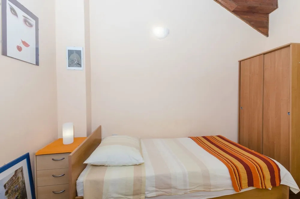 House Radomir