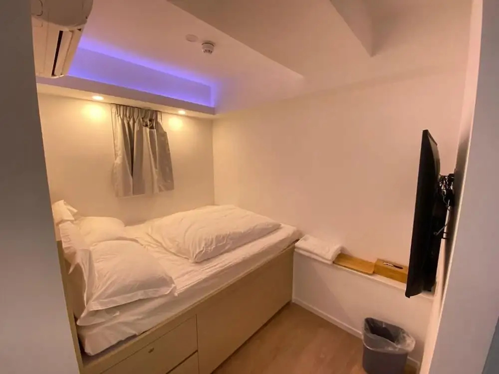 T A B Hotel