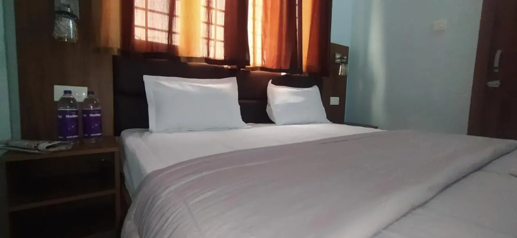 Hotel Comfort Inn Homestay
