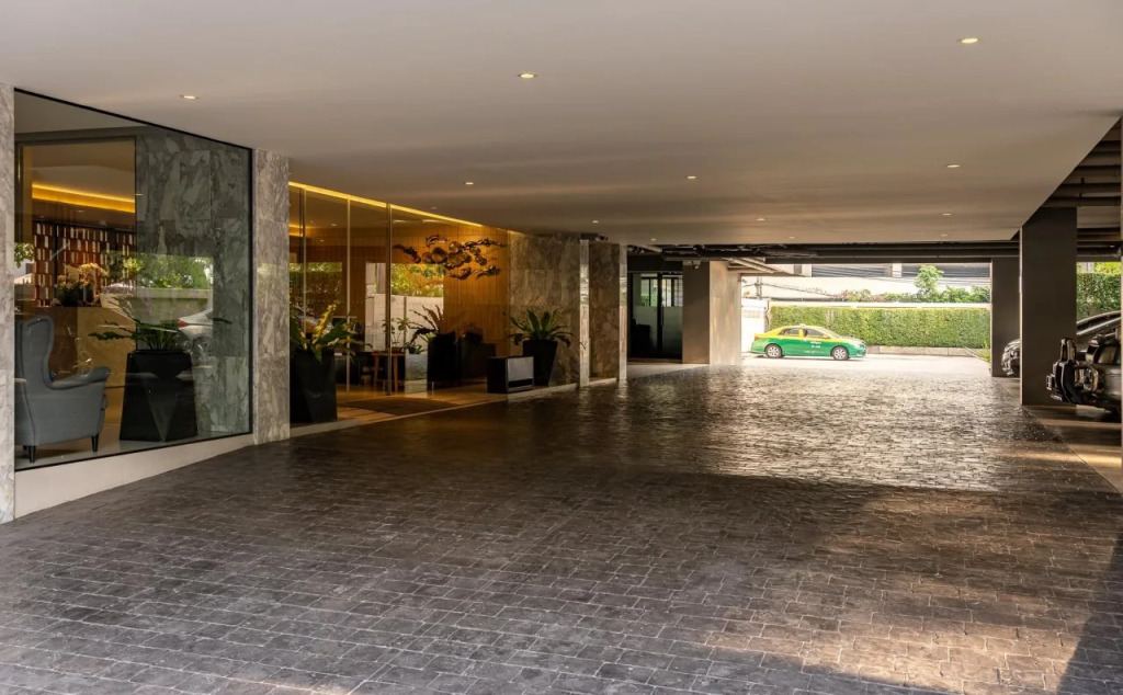 Naga Residence