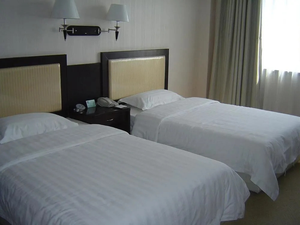 June Hotel