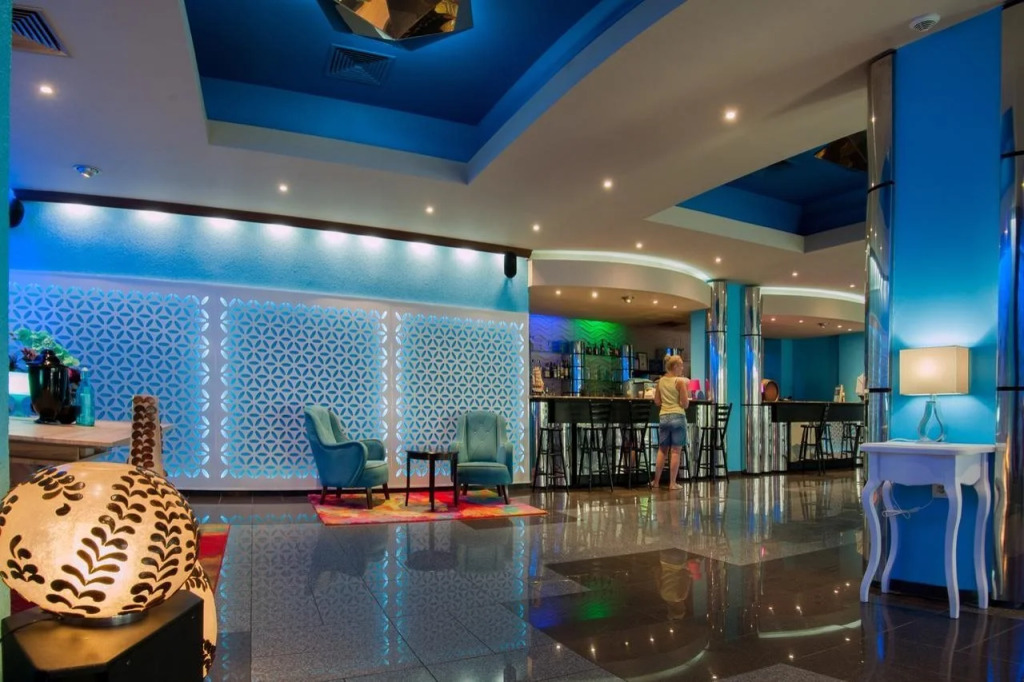 Mercury Hotel- All Inclusive