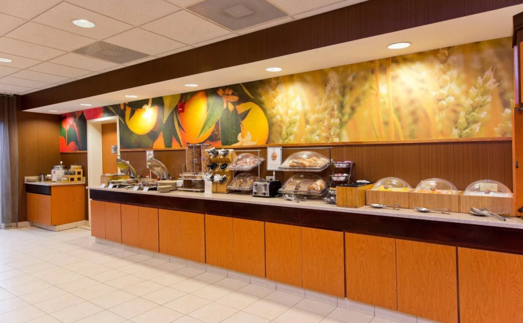 Fairfield Inn and Suites by Marriott Winchester