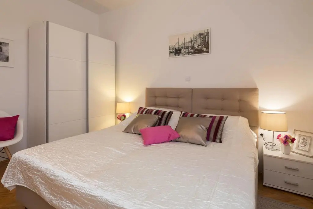 Apartment Mirtus