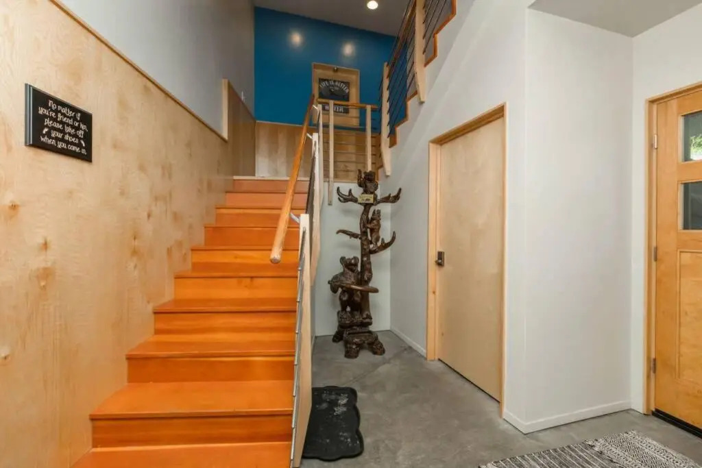 Tahoe Donner Luxury 4BR+2 lofts, Hot tub 3100 sqft