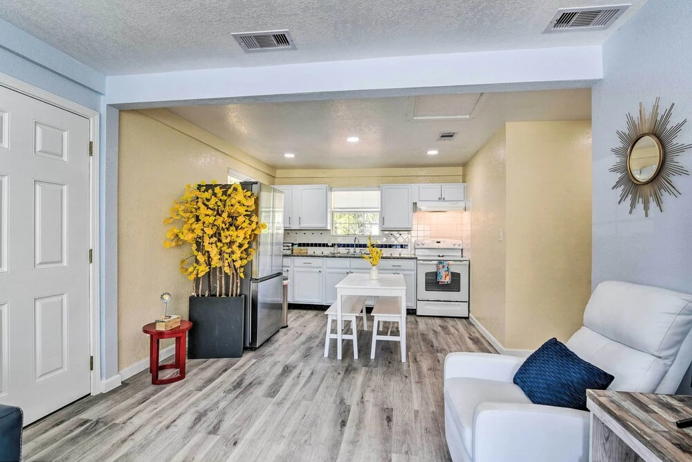 Galveston Retreat w/ Backyard & Patio