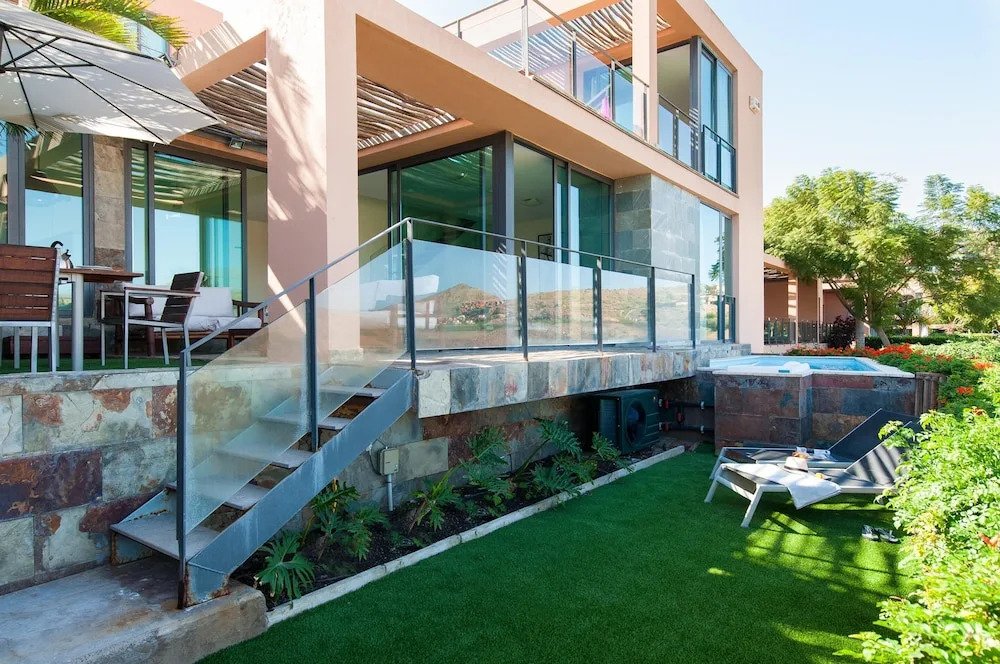 Villa mit Pool Los Lagos 16