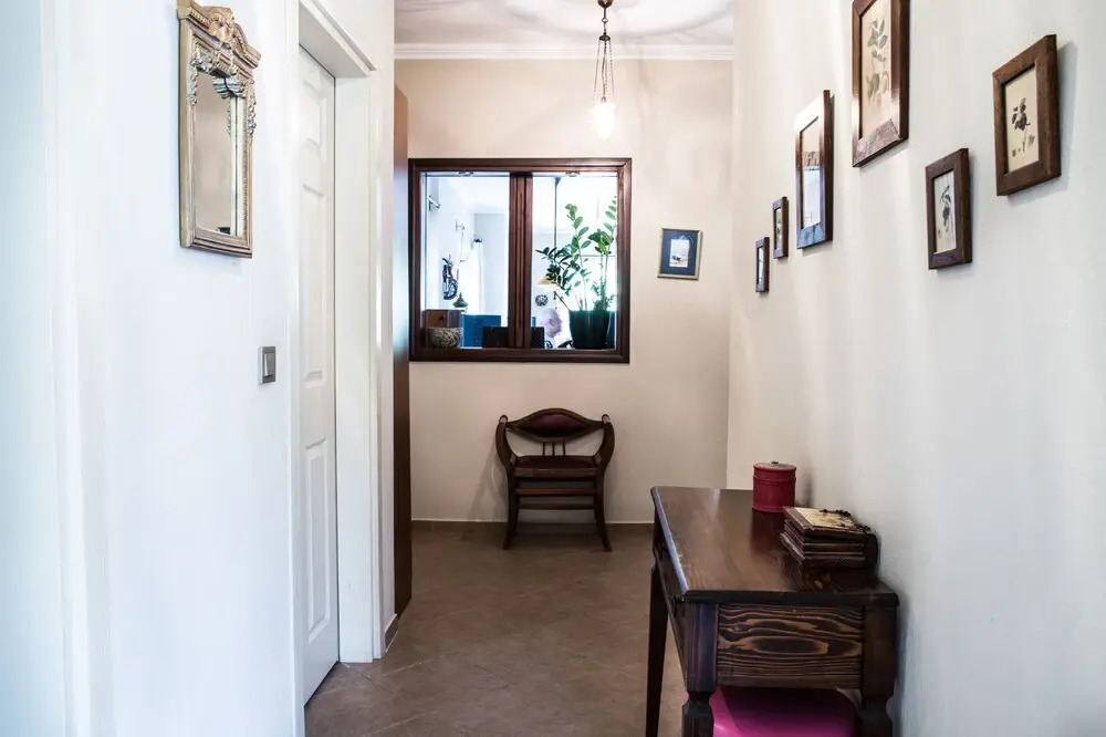 Important Group | Villa Daisy