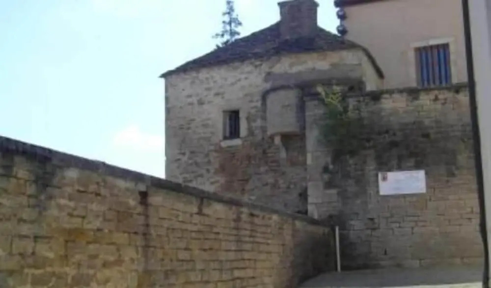 Le Puits Fortifié
