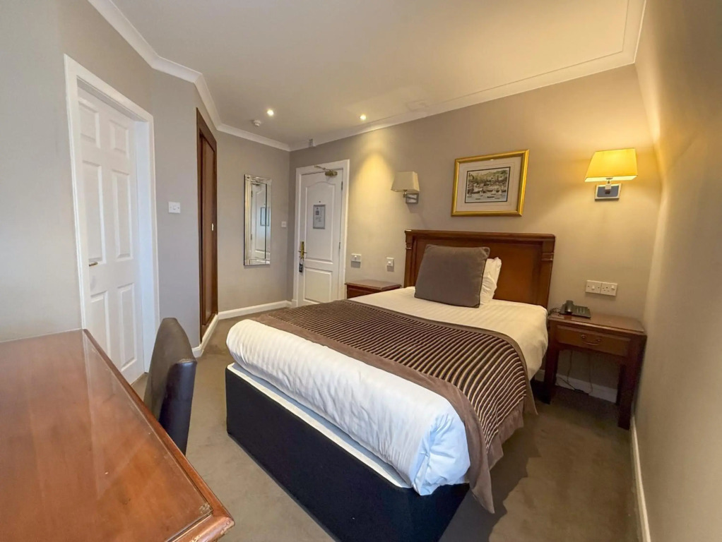 Aberdeen Douglas Hotel