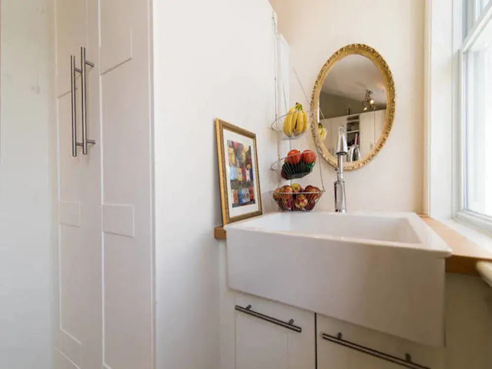 LM Stays - Nelson Street Apartment