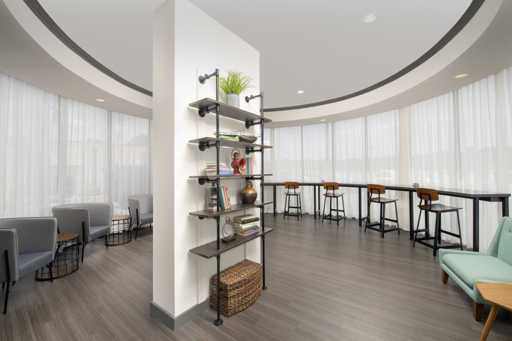 Crowne Plaza San Antonio Airport by IHG