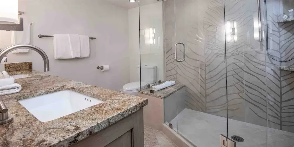 Luxury 3 Bedroom Condo in the Heart of Vail Village